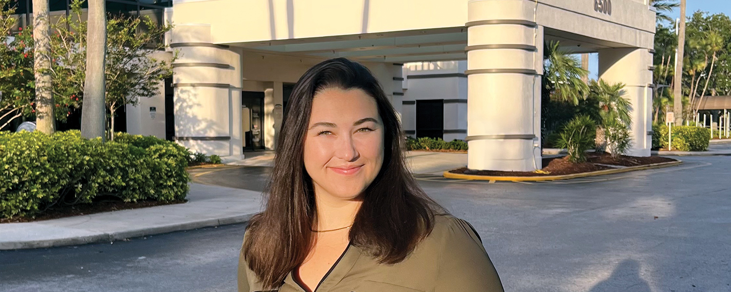 Photo of Doni Laughlin-Imbimbo, director of supply chain at HCAhealthcare, stands outside at HCA Healthcare Florida St. Petersburg Hospital.